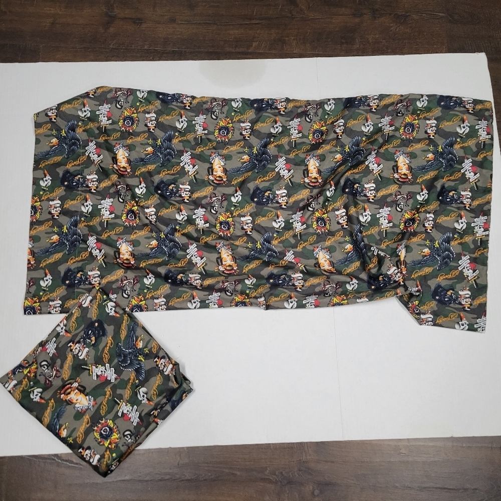 Vintage Y2K Ed Hardy Pillow Case Set Camo Skulls